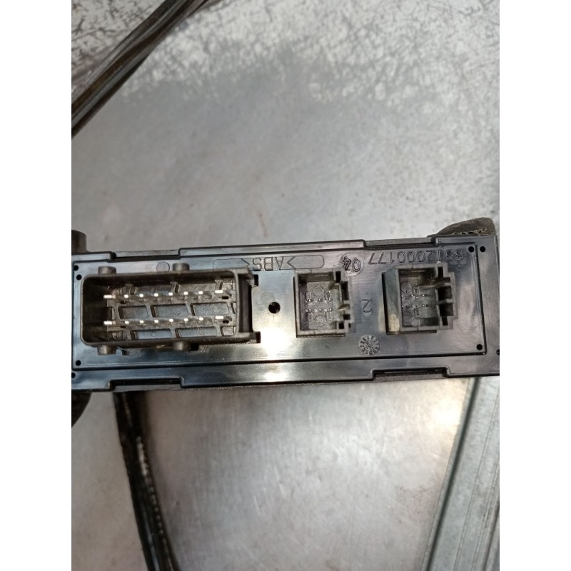 Recambio de elevalunas delantero derecho para peugeot 307 cc (3b) 1.6 16v referencia OEM IAM 9651735180 2P 993358102 A93358024 2