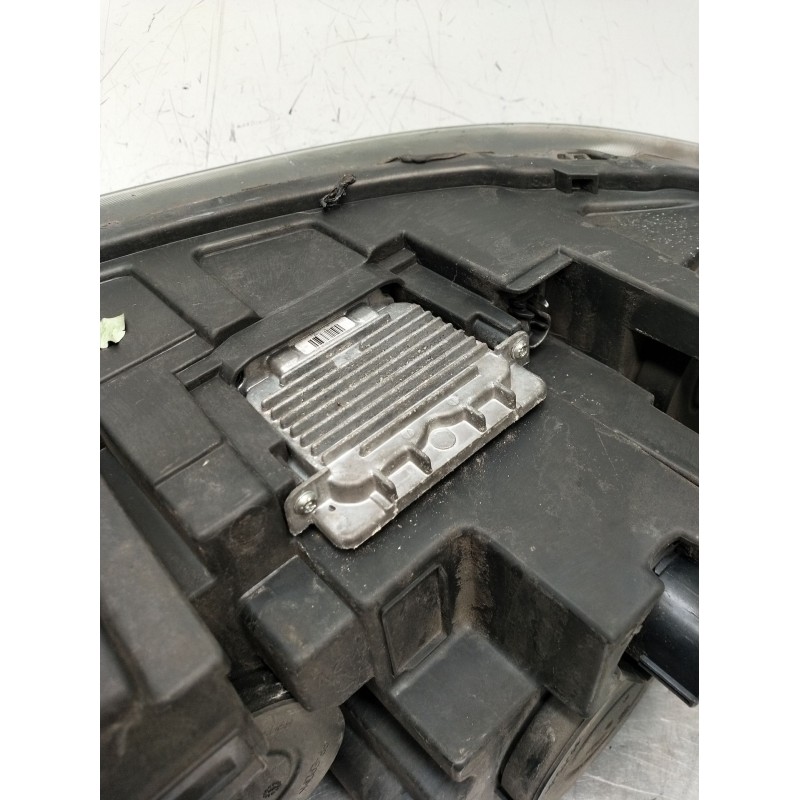 Recambio de faro izquierdo para land rover range rover sport v6 td s referencia OEM IAM CH3213W030BA 899005973 XENON 2010