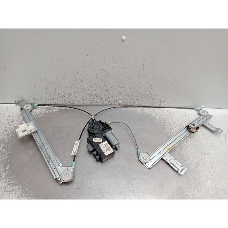 Recambio de elevalunas delantero izquierdo para peugeot 307 cc (3b) 1.6 16v referencia OEM IAM 9651735280 2P 993356102 A93356024
