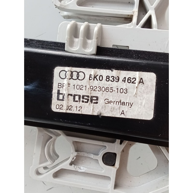 Recambio de elevalunas trasero derecho para audi a4 ber. (b8) s line sportpaket / plus referencia OEM IAM 8K0839462A 5P. 8K09598