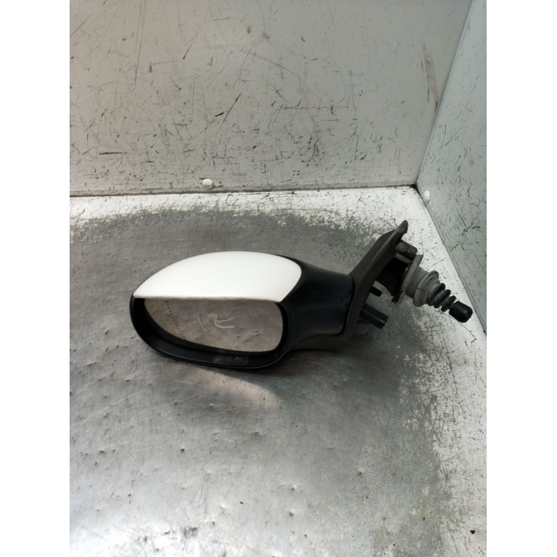 Recambio de retrovisor izquierdo para peugeot 206 hatchback (2a/c) 1.4 hdi eco 70 referencia OEM IAM  MANUAL 2003