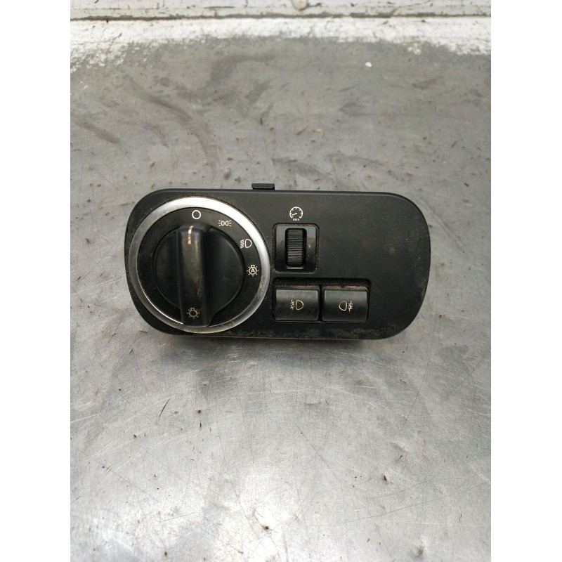 Recambio de mando luces para land rover range rover sport v6 td s referencia OEM IAM 23C009001 AH2213A024AB 2010