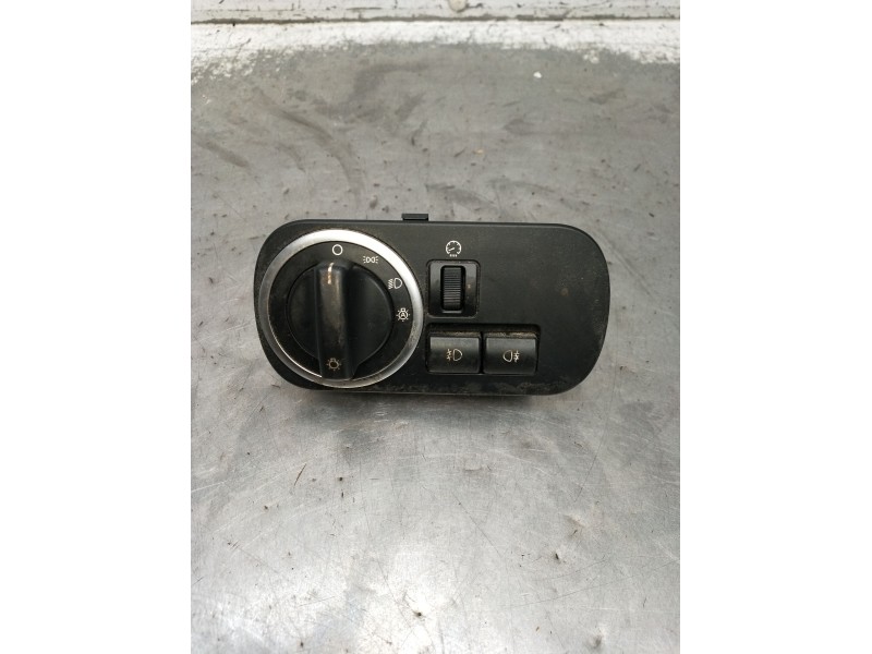 Recambio de mando luces para land rover range rover sport v6 td s referencia OEM IAM 23C009001 AH2213A024AB 2010