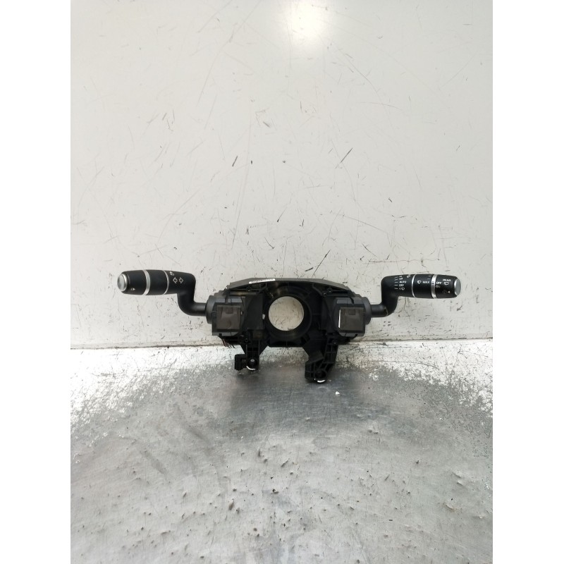 Recambio de mando luces para land rover range rover sport v6 td s referencia OEM IAM CH2213N064BB 111018A 2010