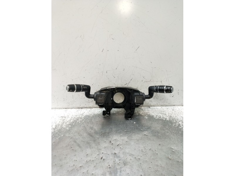 Recambio de mando luces para land rover range rover sport v6 td s referencia OEM IAM CH2213N064BB 111018A 2010