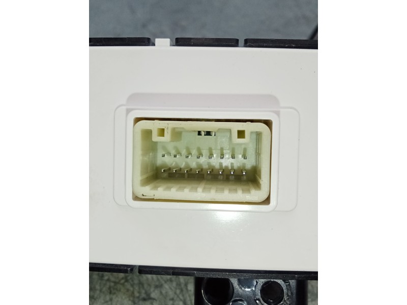 Recambio de mando luces para hyundai i20 iii (bc3, bi3) 1.0 t-gdi referencia OEM IAM 299223175 93700Q0210 2020