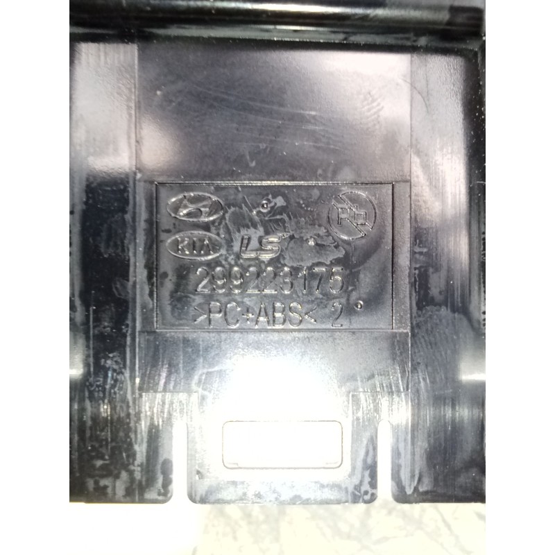 Recambio de mando luces para hyundai i20 iii (bc3, bi3) 1.0 t-gdi referencia OEM IAM 299223175 93700Q0210 2020