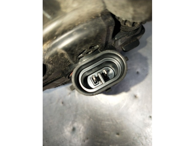 Recambio de faro antiniebla izquierdo para land rover range rover sport v6 td s referencia OEM IAM 89207191 20104193 2010