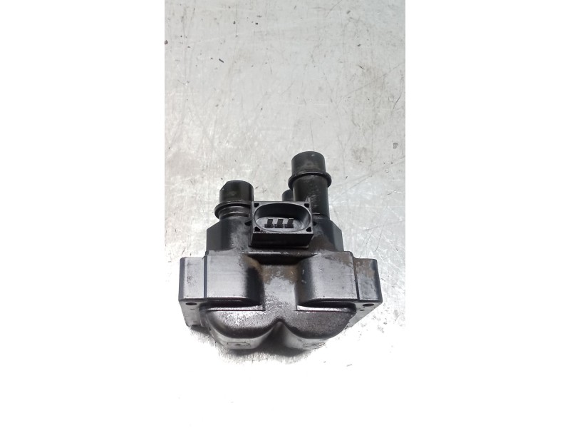 Recambio de bobina encendido para ford escort v (aal, abl) 1.8 16v xr3i referencia OEM IAM 928F12024BE  90