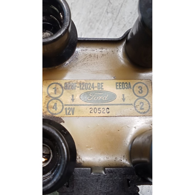 Recambio de bobina encendido para ford escort v (aal, abl) 1.8 16v xr3i referencia OEM IAM 928F12024BE  90