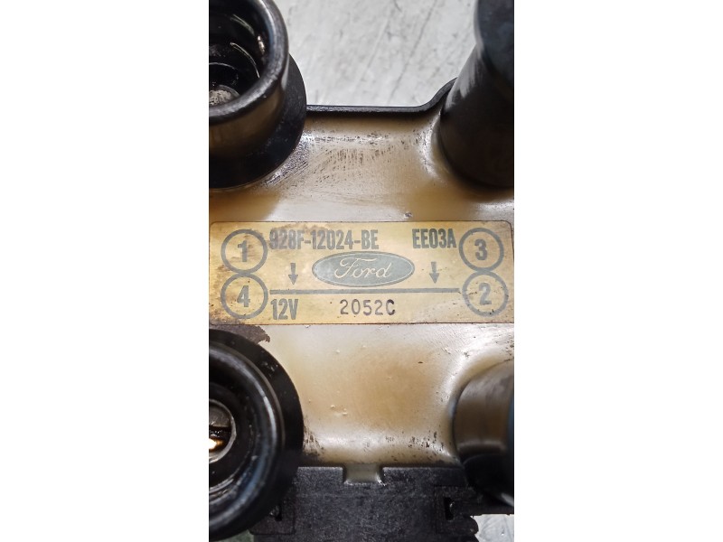 Recambio de bobina encendido para ford escort v (aal, abl) 1.8 16v xr3i referencia OEM IAM 928F12024BE  90