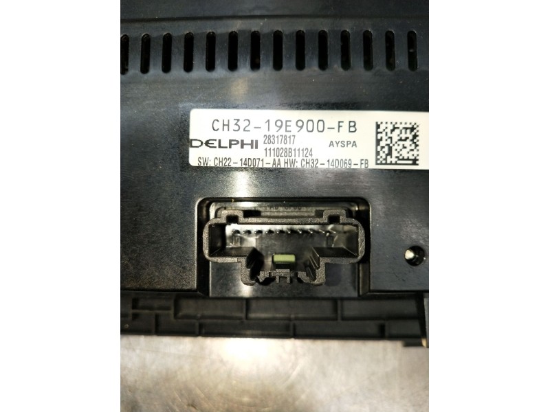 Recambio de mando calefaccion / aire acondicionado para land rover range rover sport v6 td s referencia OEM IAM CH3219E900FB 111