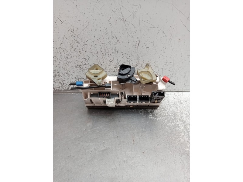 Recambio de mando calefaccion / aire acondicionado para land rover discovery i (lj) 2.5 tdi 4x4 referencia OEM IAM   1989