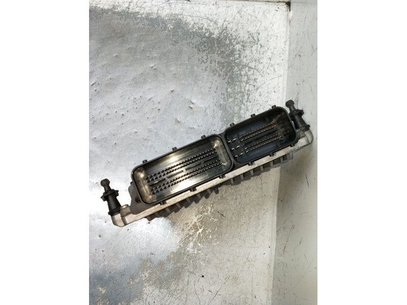 Recambio de centralita motor uce para mercedes-benz clase m (w164) ml 350 4-matic (164.186) referencia OEM IAM 0261209045 A27215