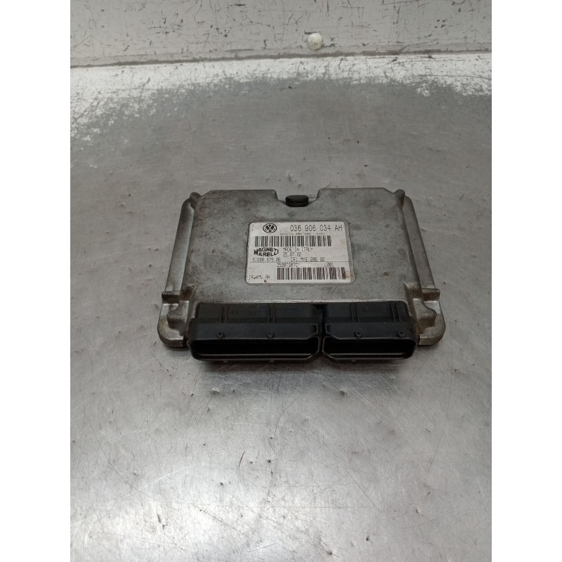 Recambio de centralita motor uce para seat ibiza iii (6l1) 1.4 16v referencia OEM IAM 036906034AH 6160067906 IAW4MVAH 2002