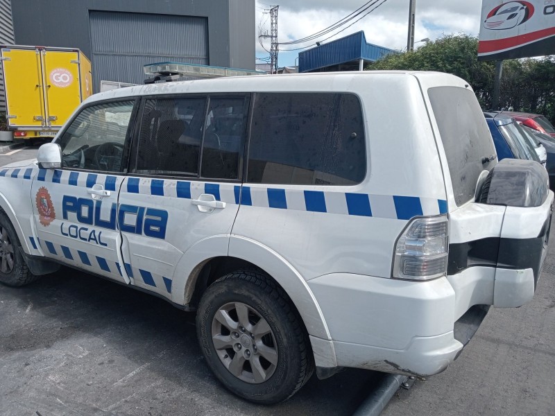 mitsubishi montero iv (v8_w, v9_w) del año 2015