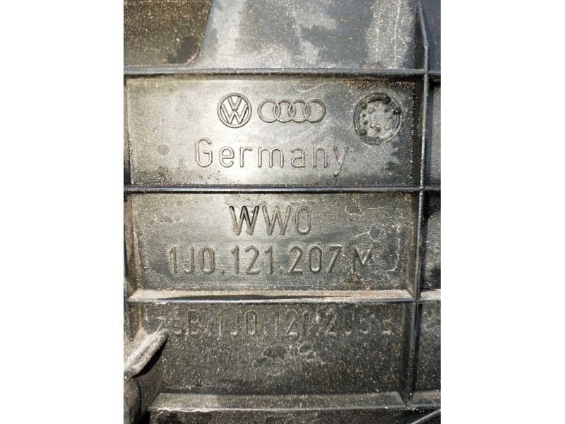 Recambio de electroventilador para volkswagen golf iv (1j1) 1.9 tdi referencia OEM IAM 1J0121207M  1998
