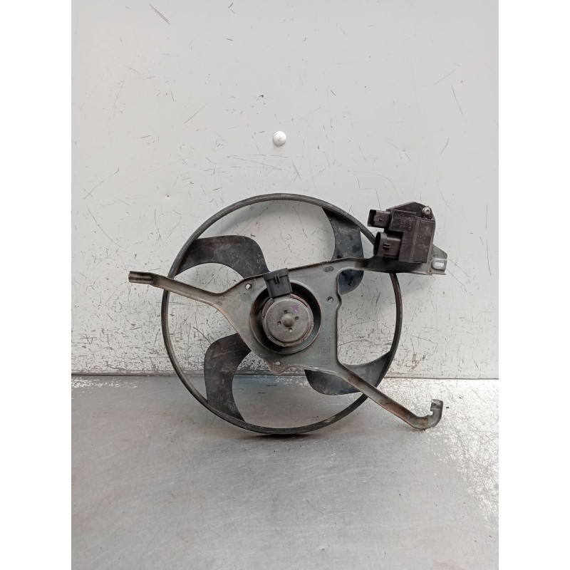 Recambio de electroventilador para citroën c3 i (fc_, fn_) 1.1 i referencia OEM IAM 9653803980 1831956000 2006