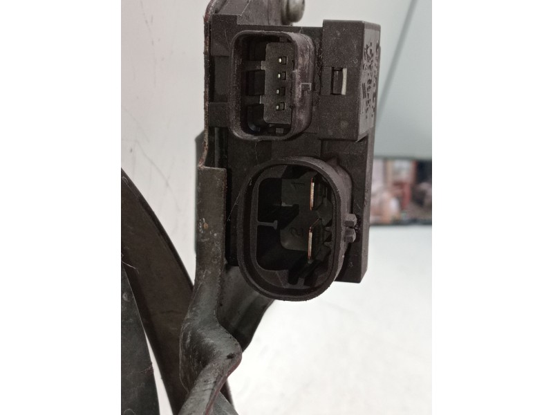 Recambio de electroventilador para citroën c3 i (fc_, fn_) 1.1 i referencia OEM IAM 9653803980 1831956000 2006