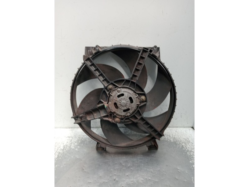 Recambio de electroventilador para renault clio i (b/c57_, 5/357_) 1.9 d (b/c/s576, b/c/s57l) referencia OEM IAM   