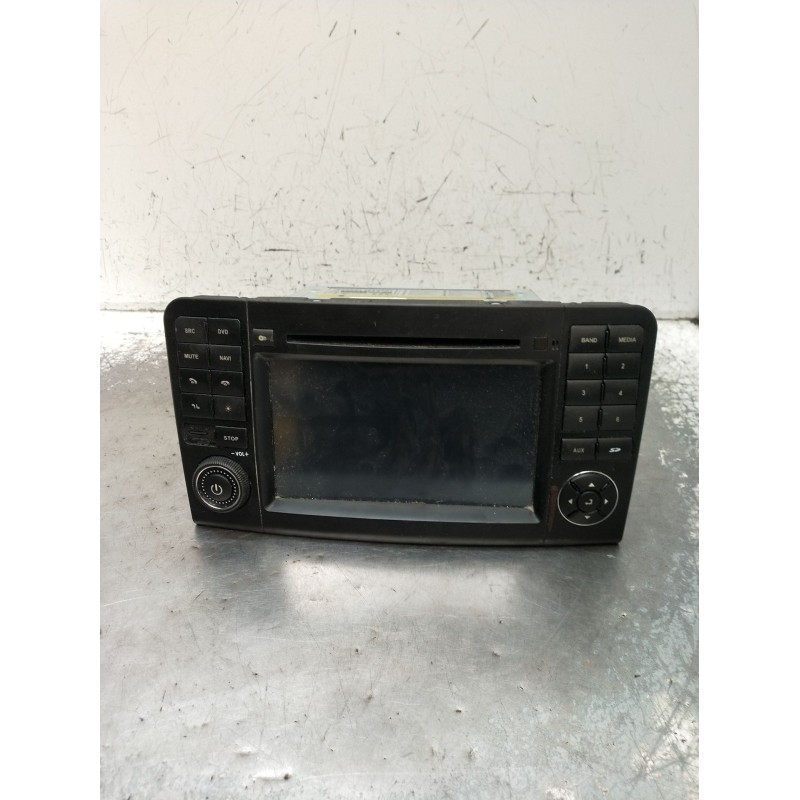 Recambio de pantalla multifuncion para mercedes-benz clase m (w164) ml 350 4-matic (164.186) referencia OEM IAM 51C2130962300 A0