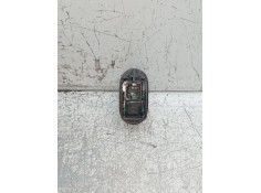Recambio de mando elevalunas delantero izquierdo para citroën c3 i (fc_, fn_) 1.1 i referencia OEM IAM 96401469XT  2006 2