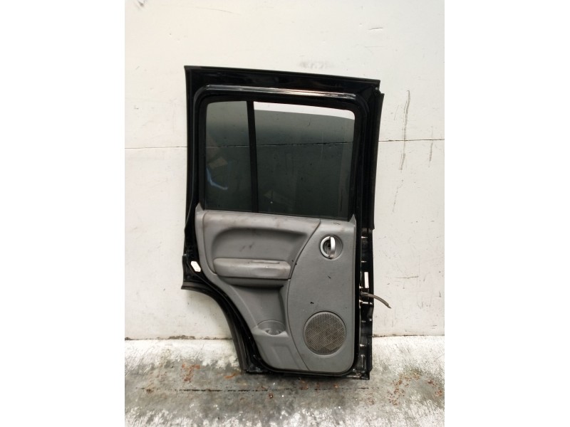Recambio de puerta trasera izquierda para jeep cherokee (kj) 2.8 crd 4x4 referencia OEM IAM  5P 2001