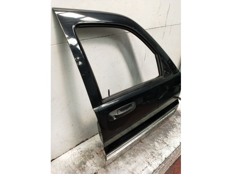 Recambio de puerta delantera derecha para jeep cherokee (kj) 2.8 crd 4x4 referencia OEM IAM  5P 2001