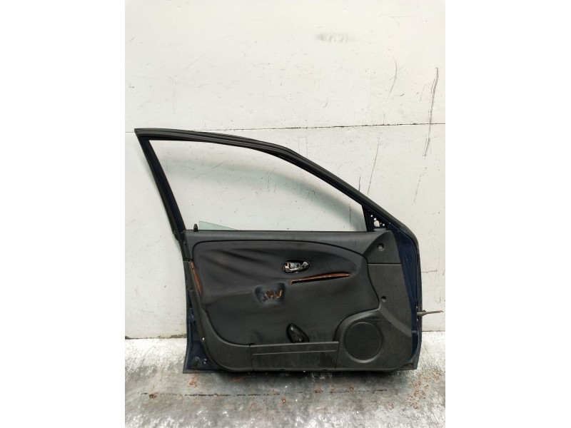 Recambio de puerta delantera izquierda para mitsubishi carisma (da_) 1.8 16v gdi (da2a) referencia OEM IAM  5P 1999