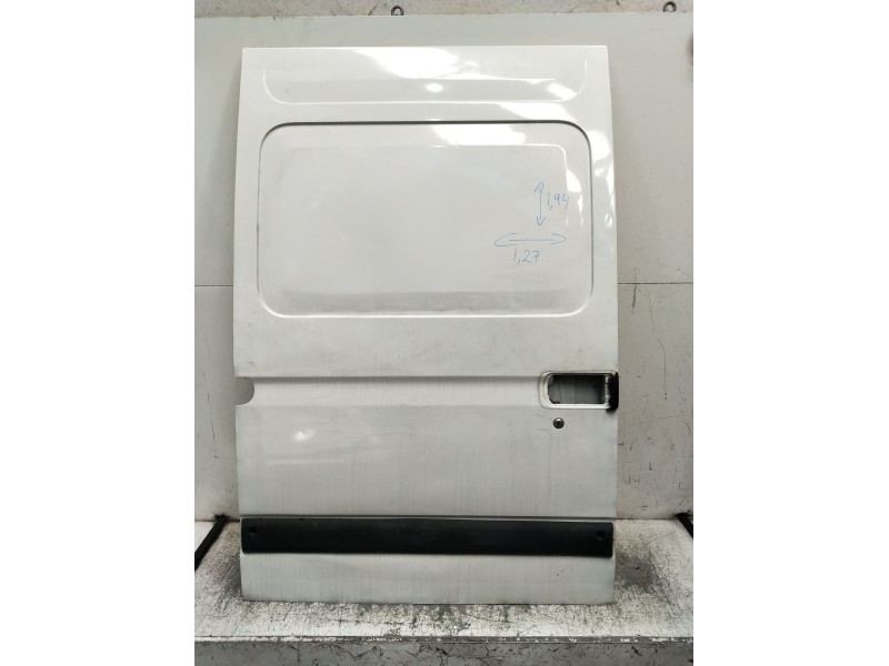 Recambio de puerta lateral corredera derecha para renault master ii furgoneta (fd) 2.8 dti referencia OEM IAM  5P 1998
