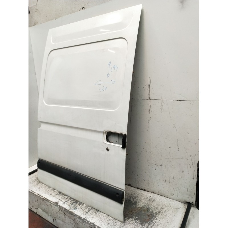 Recambio de puerta lateral corredera derecha para renault master ii furgoneta (fd) 2.8 dti referencia OEM IAM  5P 1998