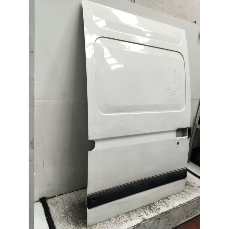 Recambio de puerta lateral corredera derecha para renault master ii furgoneta (fd) 2.8 dti referencia OEM IAM  5P 1998