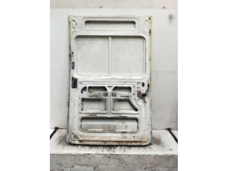 Recambio de puerta lateral corredera derecha para renault master ii furgoneta (fd) 2.8 dti referencia OEM IAM  5P 1998