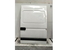 Recambio de puerta lateral corredera izquierda para renault master ii furgoneta (fd) 2.8 dti referencia OEM IAM  5P 1998