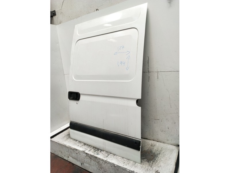 Recambio de puerta lateral corredera izquierda para renault master ii furgoneta (fd) 2.8 dti referencia OEM IAM  5P 1998