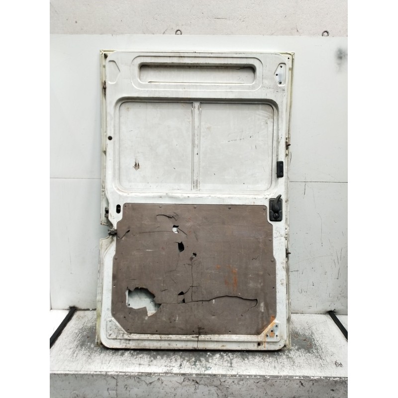 Recambio de puerta lateral corredera izquierda para renault master ii furgoneta (fd) 2.8 dti referencia OEM IAM  5P 1998