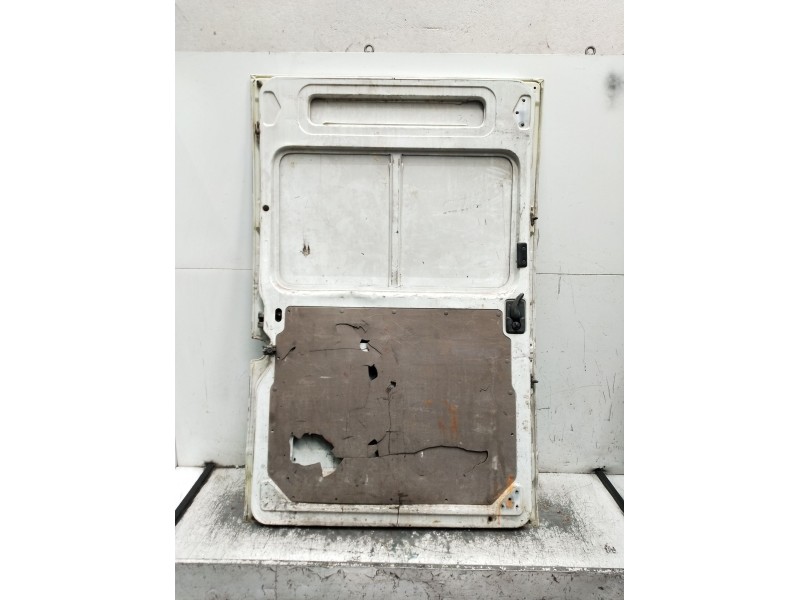 Recambio de puerta lateral corredera izquierda para renault master ii furgoneta (fd) 2.8 dti referencia OEM IAM  5P 1998