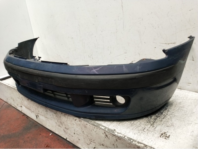Recambio de paragolpes delantero para mitsubishi carisma (da_) 1.8 16v gdi (da2a) referencia OEM IAM   1999