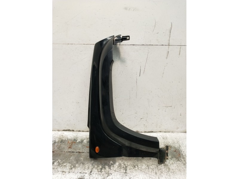 Recambio de aleta delantera derecha para jeep cherokee (kj) 2.8 crd 4x4 referencia OEM IAM   2001