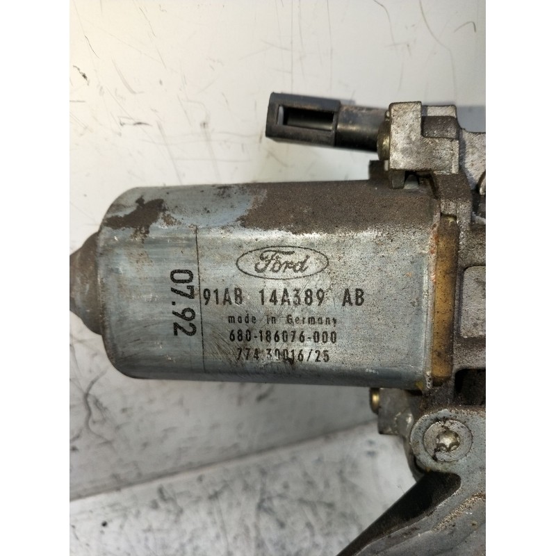 Recambio de elevalunas delantero izquierdo para ford escort v (aal, abl) 1.8 16v xr3i referencia OEM IAM 91AB14A389AB 5P 1990