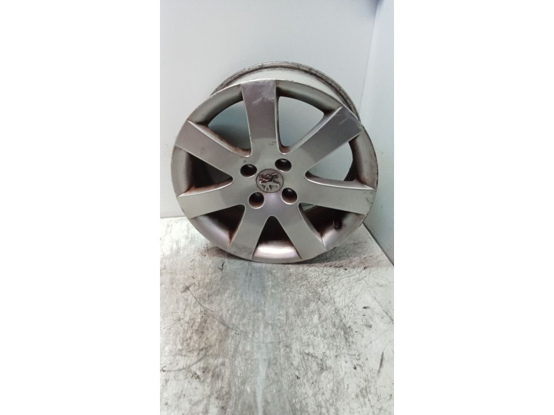 Recambio de juego llantas para peugeot 308 referencia OEM IAM 7J16 ch432 9680729880