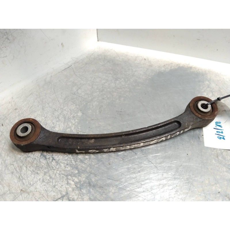 Recambio de tirante trasero derecho para ssangyong rodius 2.7 turbodiesel cat referencia OEM IAM   