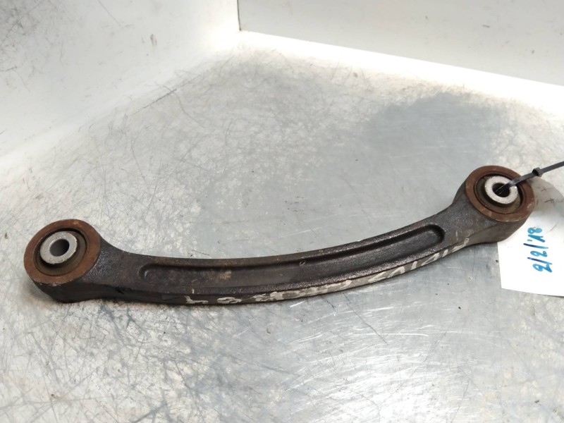 Recambio de tirante trasero derecho para ssangyong rodius 2.7 turbodiesel cat referencia OEM IAM   