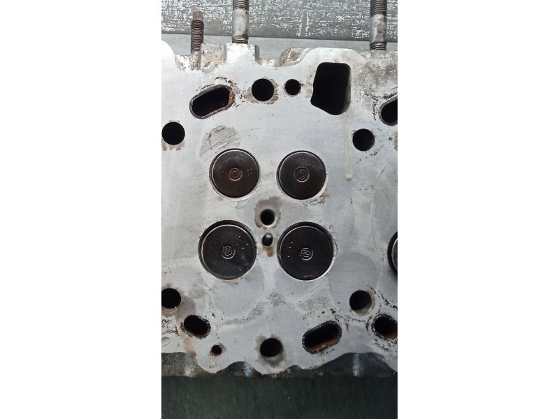 Recambio de culata para toyota hilux vii pick-up (_n1_, _n2_, _n3_) 2.5 d-4d 4wd (kun25_) referencia OEM IAM  2KDFTV 