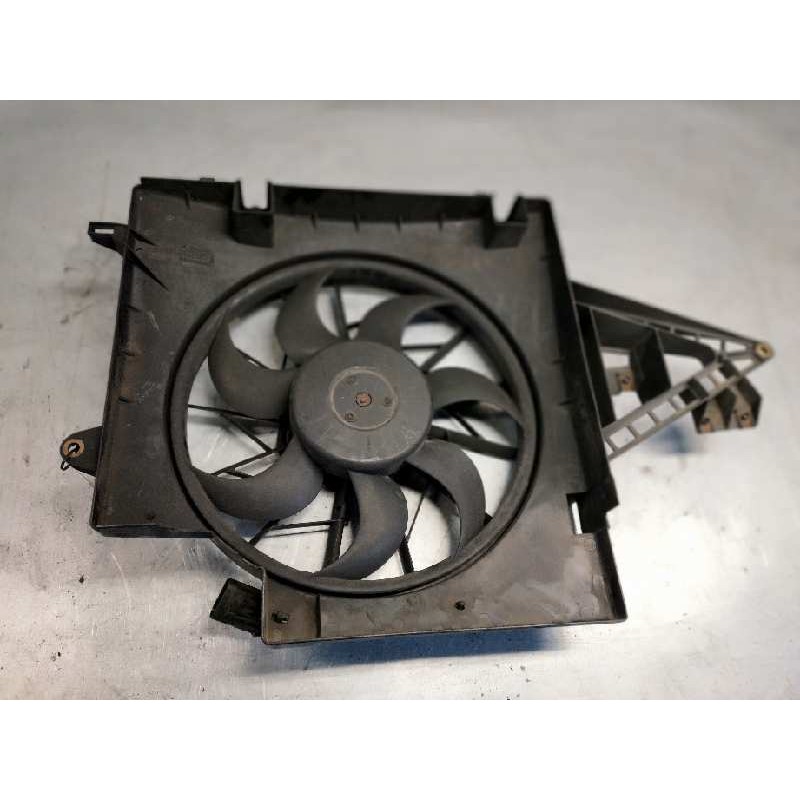 Recambio de electroventilador para opel omega b 2.2 16v dti cat (y 22 dth / ll9) referencia OEM IAM 0130303279 24427001 