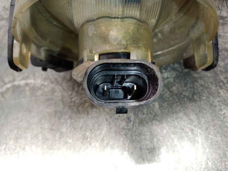 Recambio de faro antiniebla derecho para opel corsa d expression referencia OEM IAM 13253626 662588537 