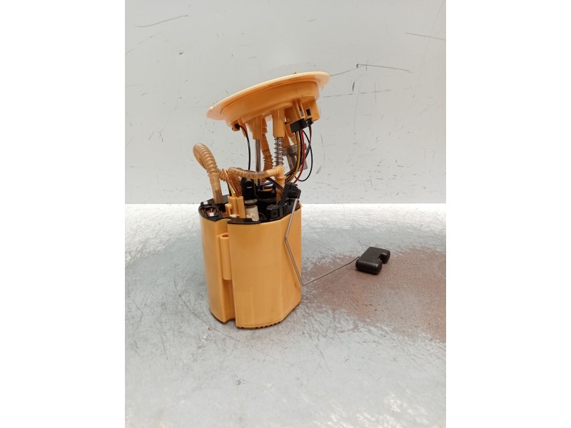 Recambio de bomba combustible para audi a4 ber. (b8) s line sportpaket / plus referencia OEM IAM 8K0919050P A2C53394853 2011