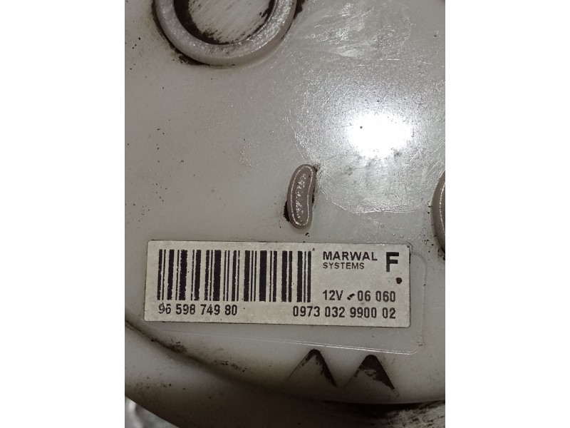 Recambio de bomba combustible para citroën c3 i (fc_, fn_) 1.1 i referencia OEM IAM 9659874980  