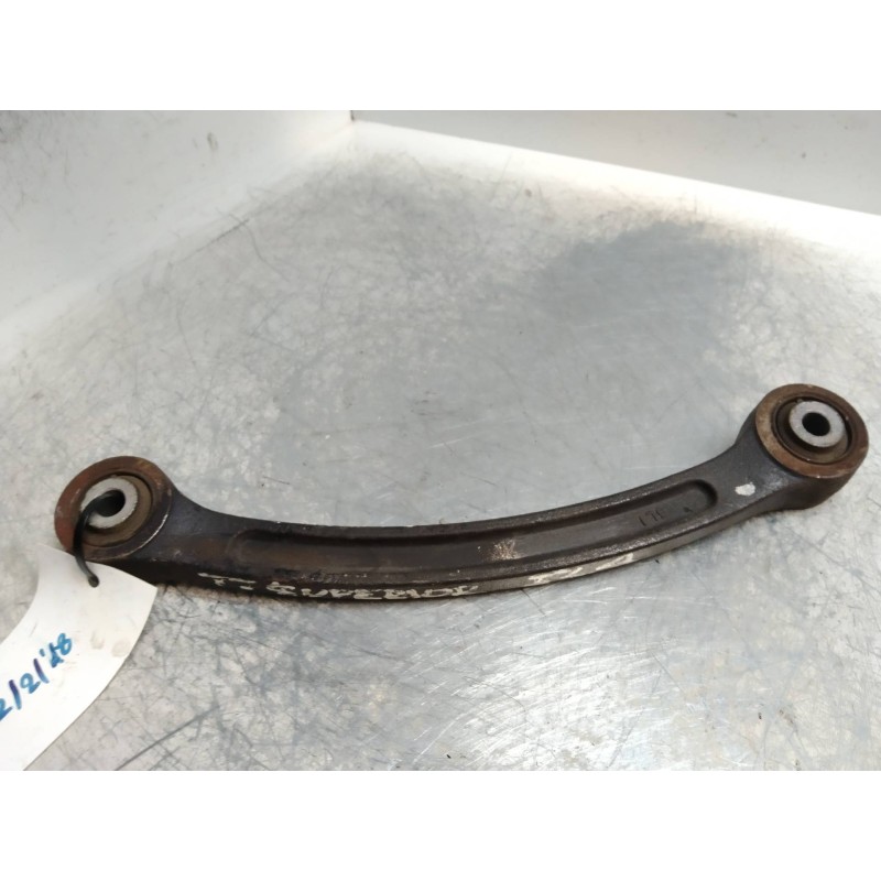 Recambio de tirante trasero izquierdo para ssangyong rodius 2.7 turbodiesel cat referencia OEM IAM   