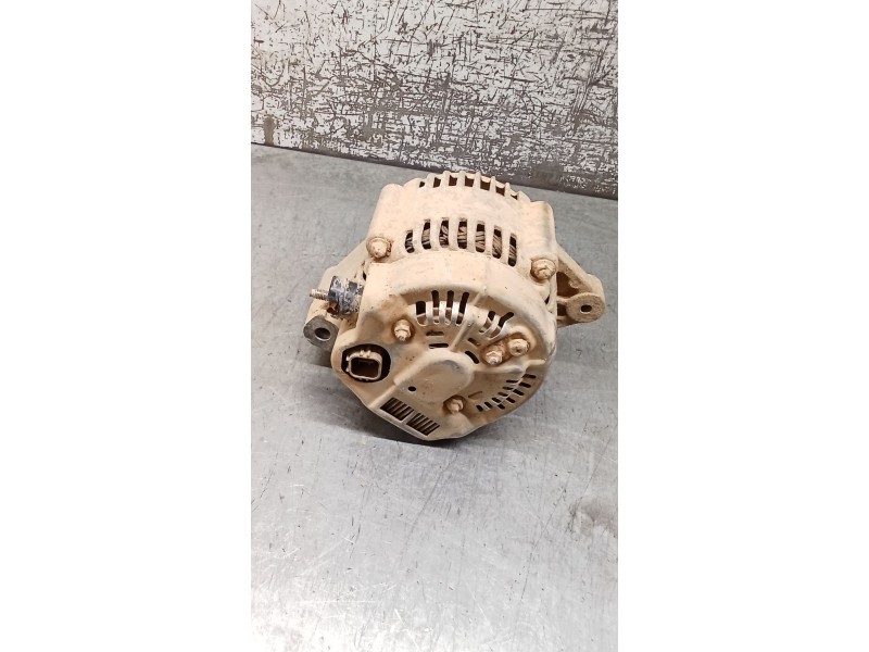 Recambio de alternador para toyota hilux vii pick-up (_n1_, _n2_, _n3_) 2.5 d-4d 4wd (kun25_) referencia OEM IAM 446961  06